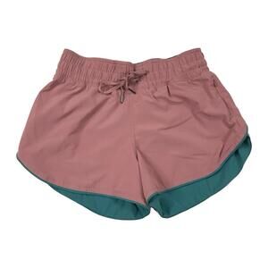 Lululemon Women's Choose A Side Reversible Shorts Size 4 Quicksand Sea Green 3”